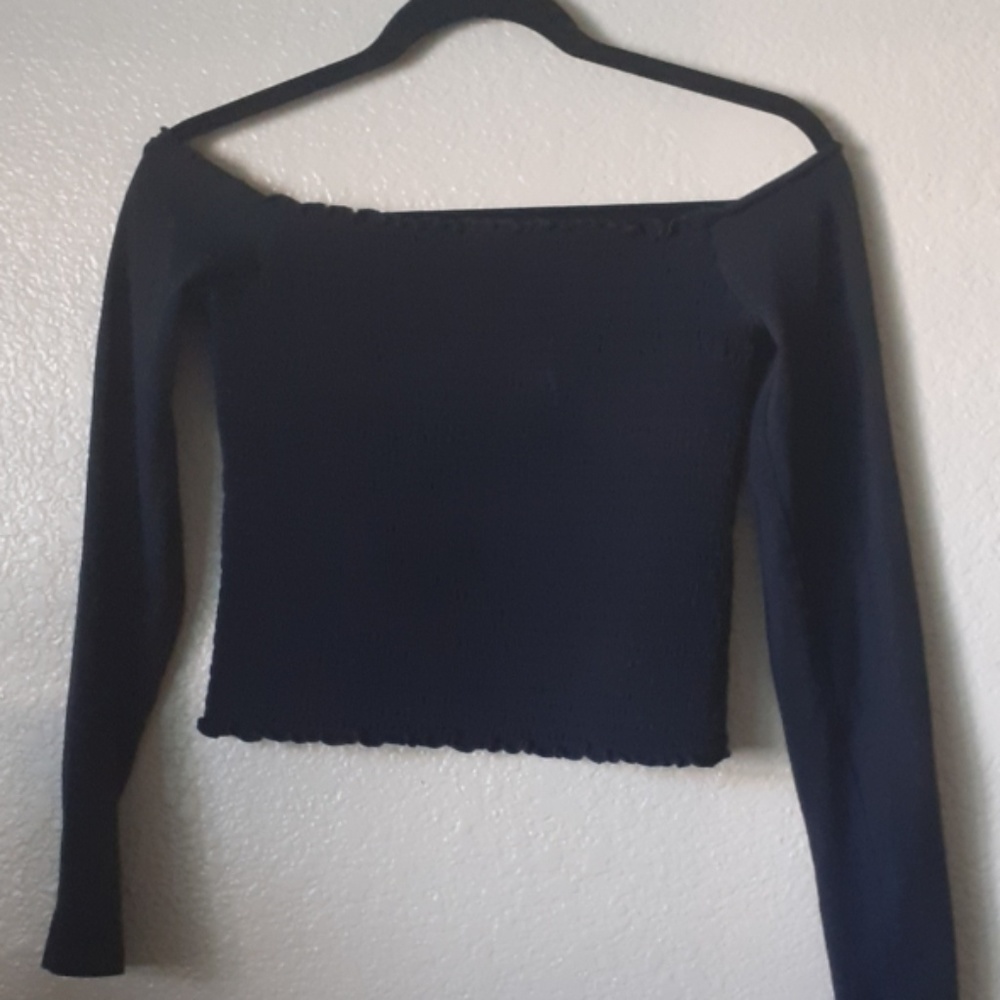Black Off the Shoulder Crop Top